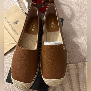 Ralph Lauren Cameryn IV-ES- FLT tumbled leather size 6.5